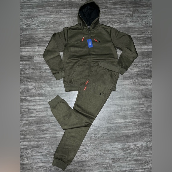 🔥🔥🔥2023 Model Joggers🔥🔥🔥 - Picture 1 of 3